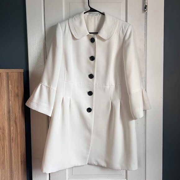 Funky Tahari Bell Sleeve Coat - Picture 1 of 7